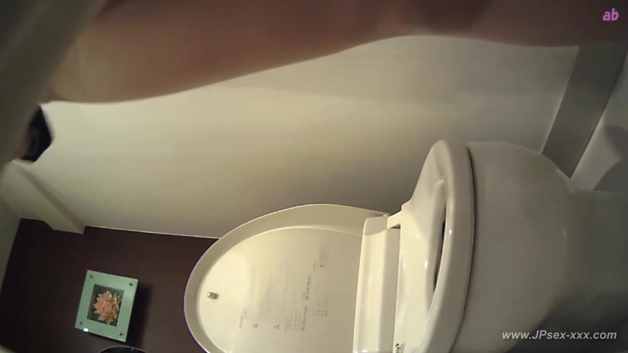 peeping japanese ol toilet.***