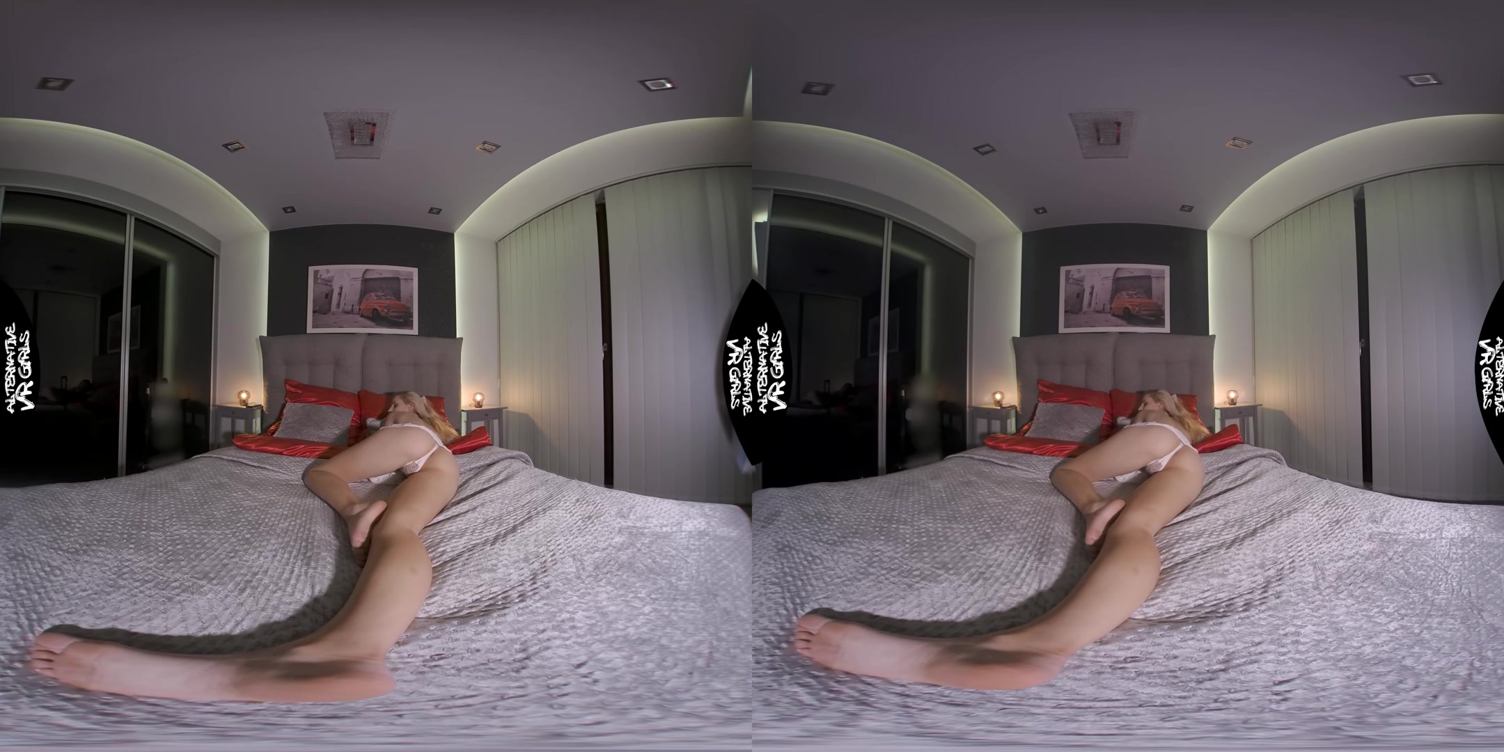 Relax & Bath - AlternativeVRGirls