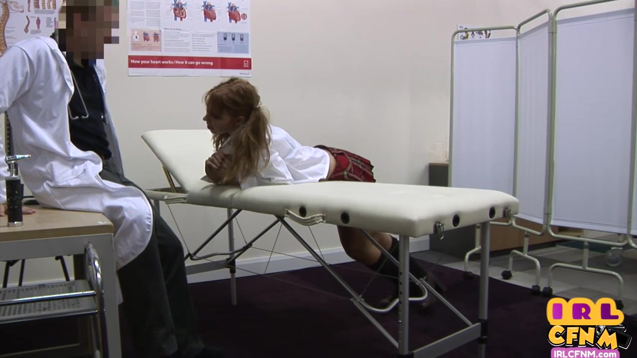 Amateur CFNM college gal 3way fucked by doctors in infirmary