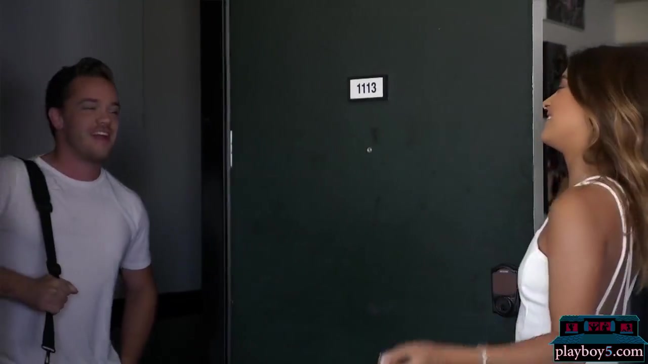 Kyle Mason And Uma Jolie - Perfect Babe Massage And Get Laid