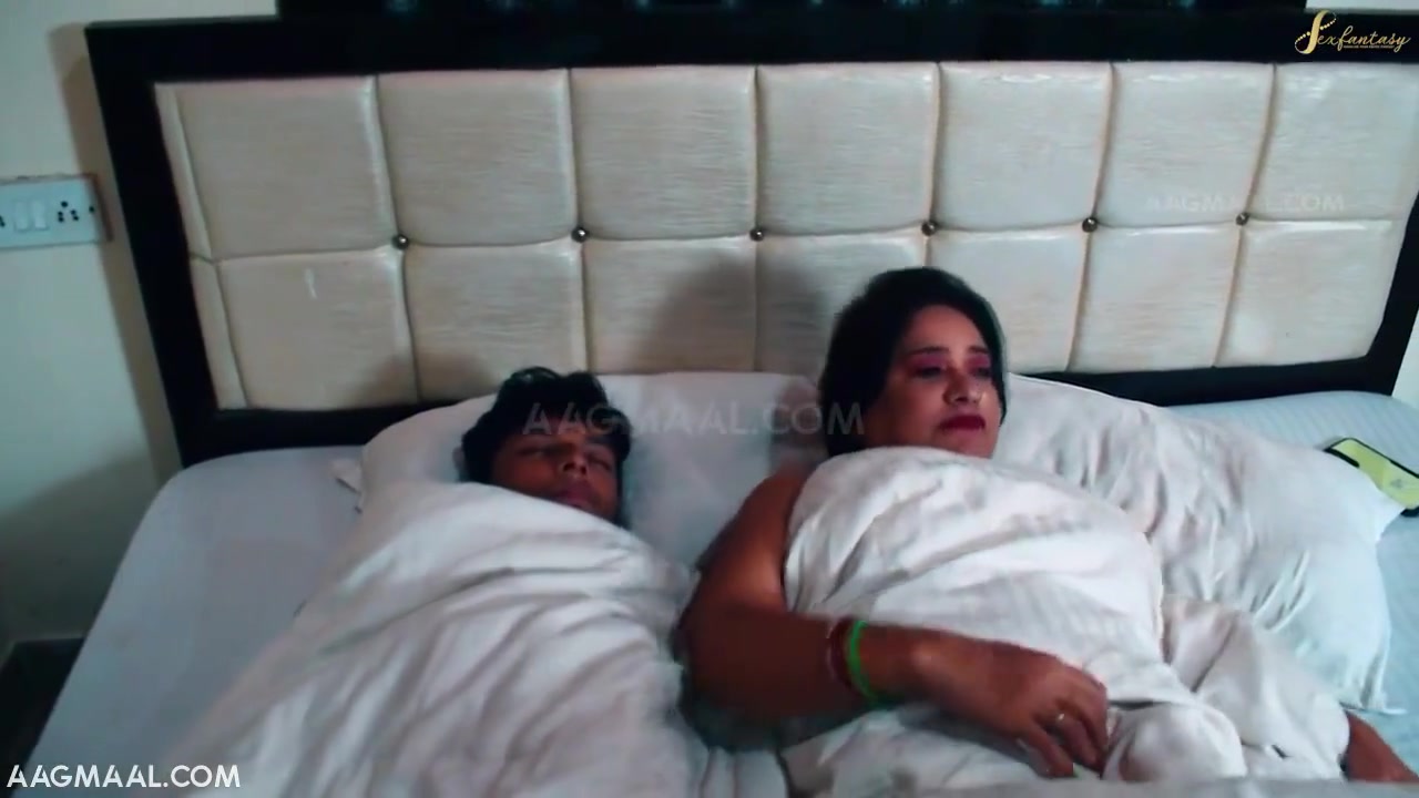 Sexy Bhabhi Uncut