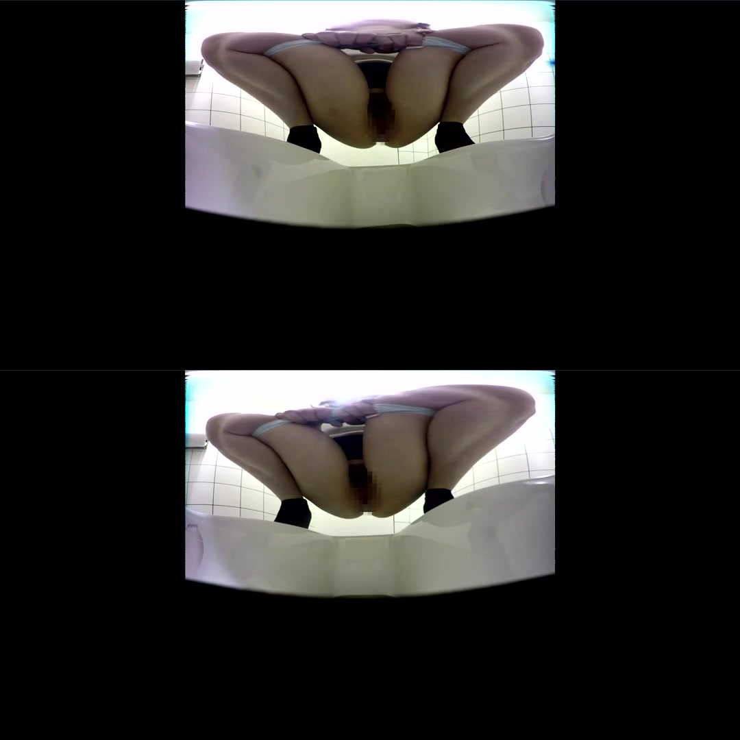 Public Toilet Urination - PetersPrimoVR