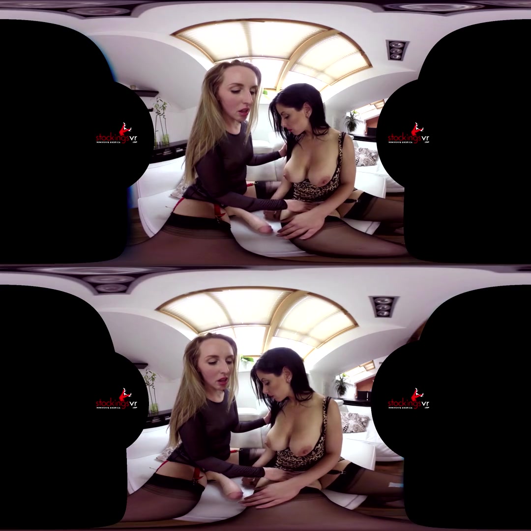Alex Black & Jenny Simons in Deep Anal Strap On Girls Jenny Simons And Alex Black - StockingsVR