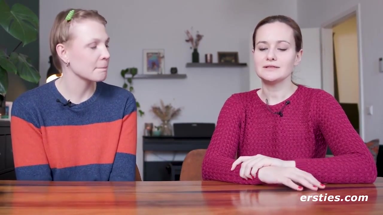 Pornoproduzentin Trifft Heibes Fan Girl