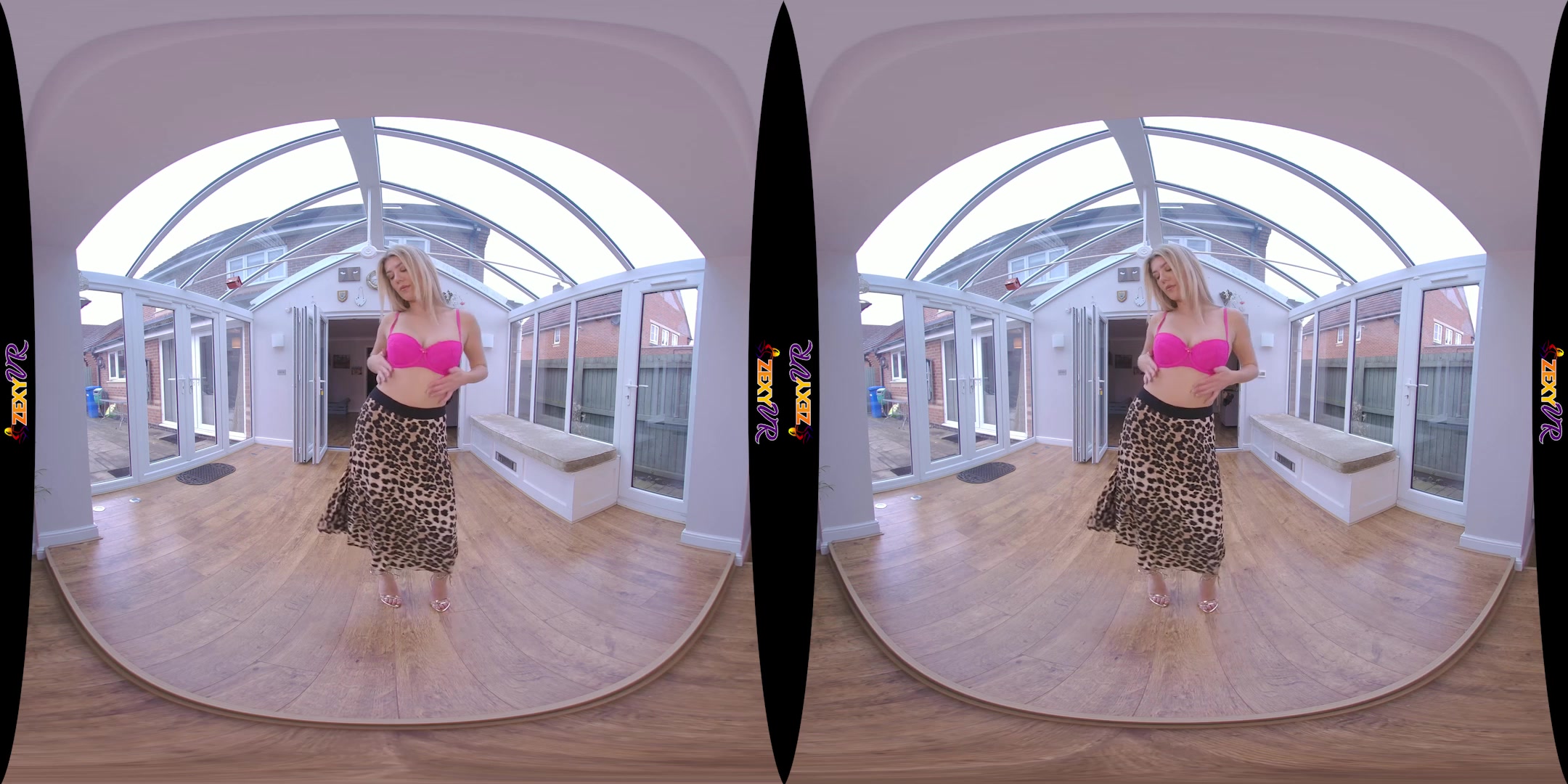 Get Me Horny featuring Minnie - ZexyVR