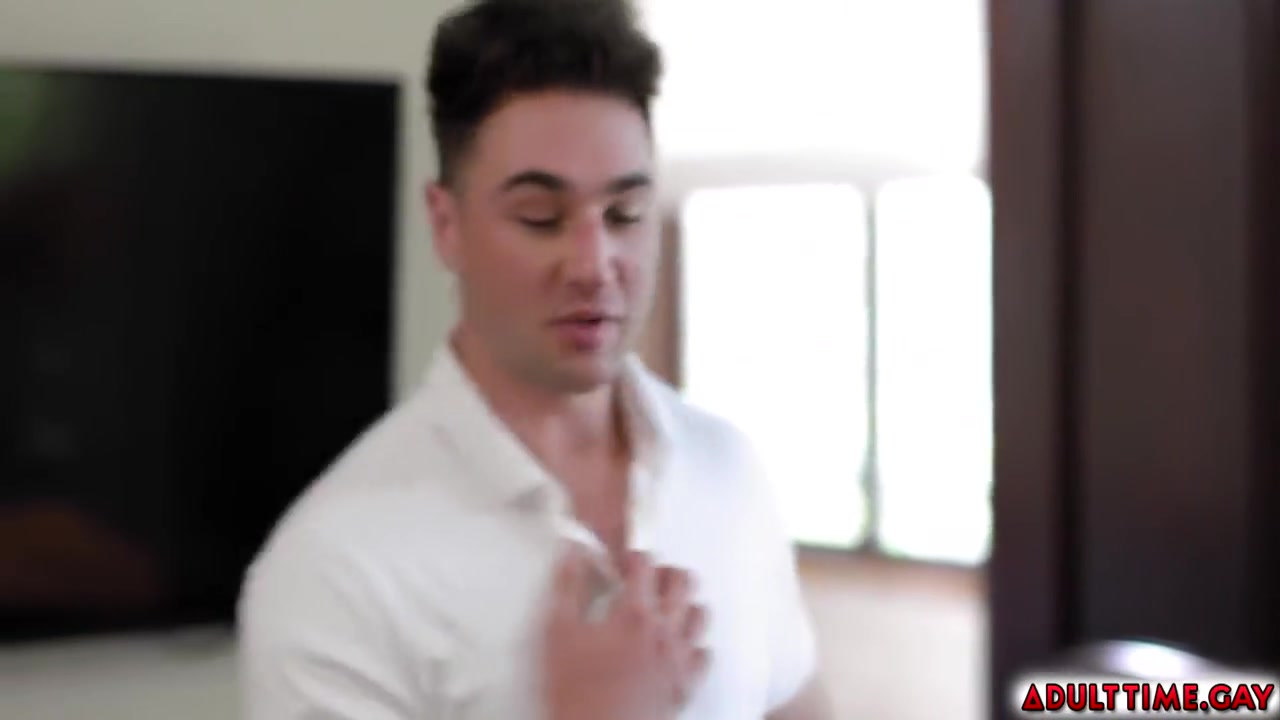 Is Nervous That His Boyfriends Cock Will Not Fit Inside His Virgin Asshole, Michael Helps Him By Showing Him How To Have Anal Sex. 6 Min - Dylan Hayes