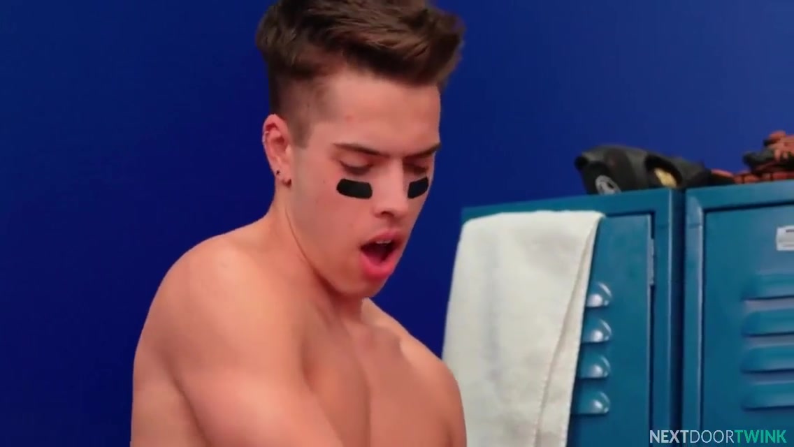 Gay Porn, Nico Coopa And Max Lorde - Evan Knoxxs Locker Room Secret 7 Min