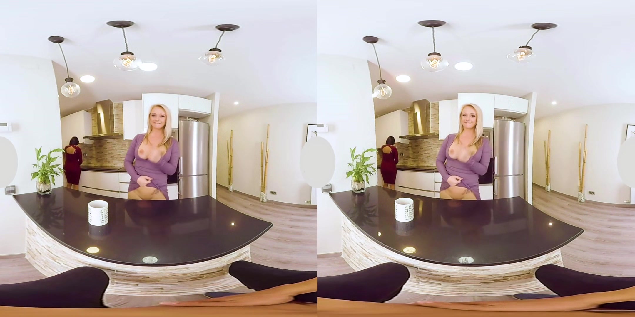 The Love We Share Seems To Go Nowhere - Amateur Blonde
