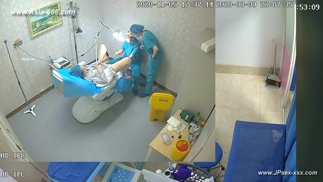 Peeping Hospital patient .4