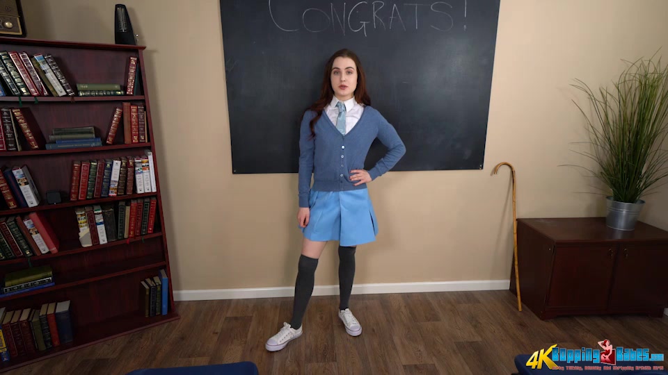 Lola Rae - Graduate, Masturbate! - BoppingBabes