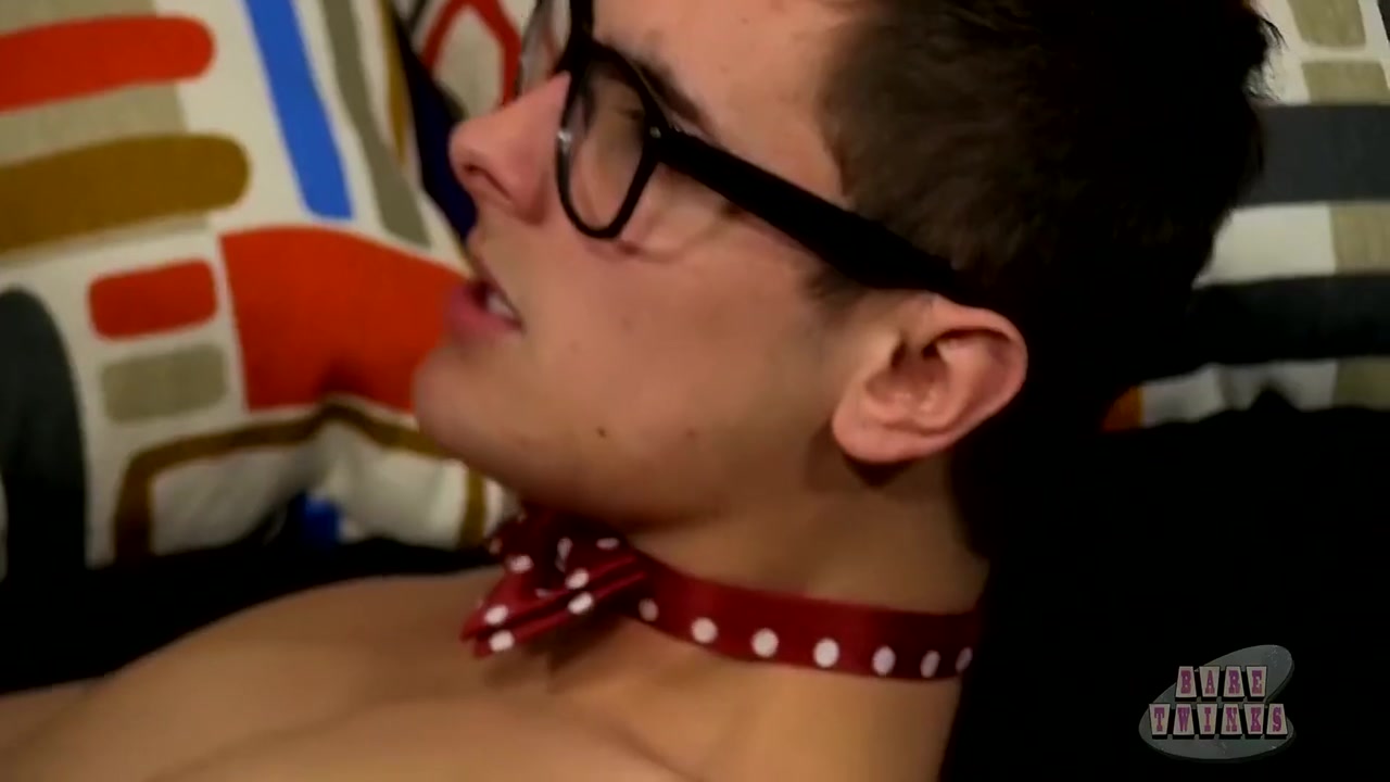 Jasper Robinson In Bareback Boys Butt Humping