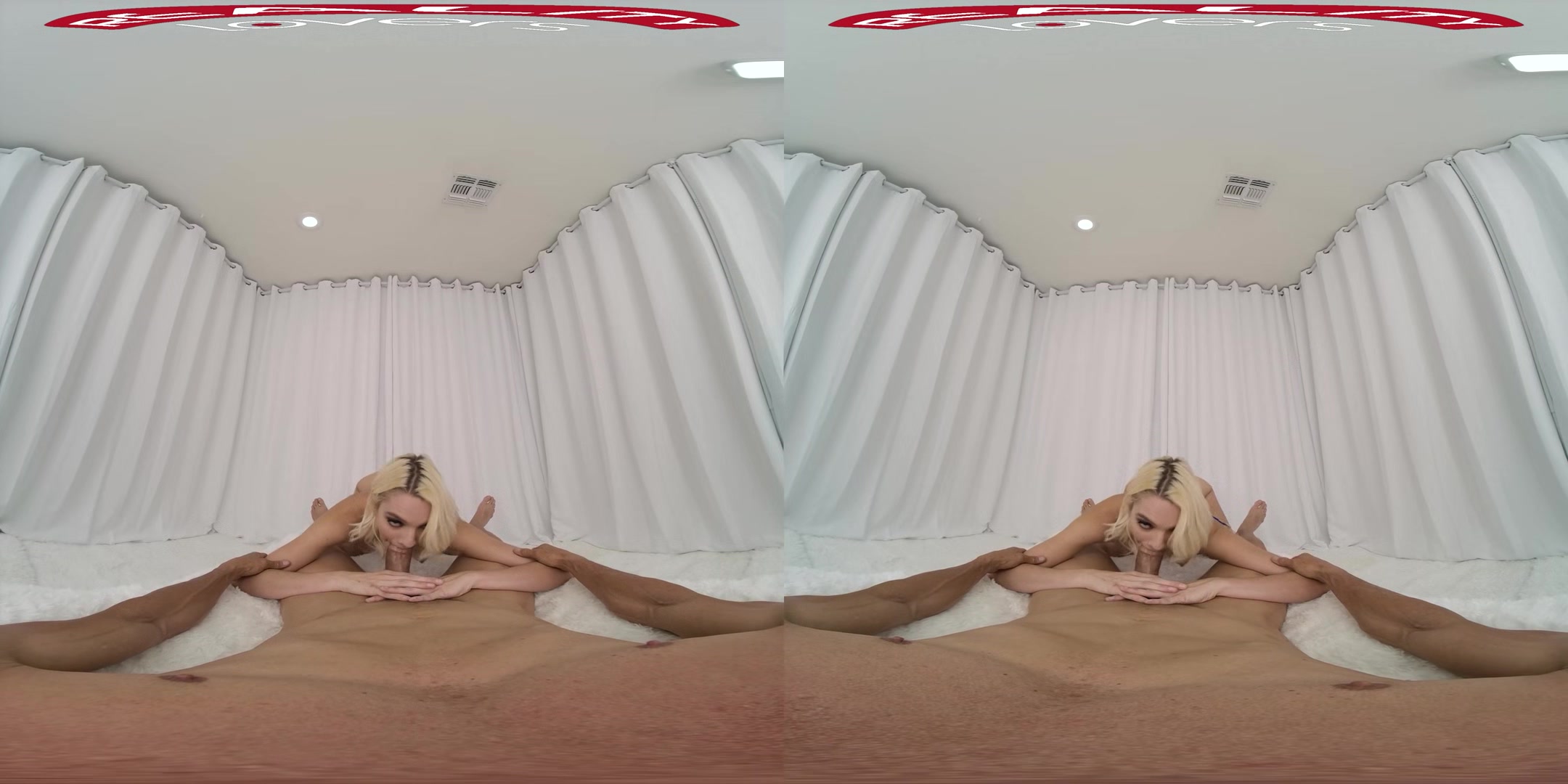 Kenna in the White BoXXX - RealityLovers
