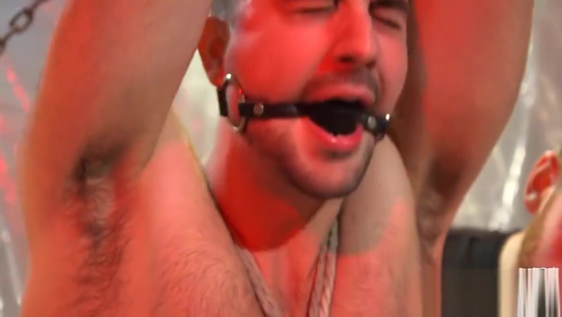 Stud gets punished with kinky edging