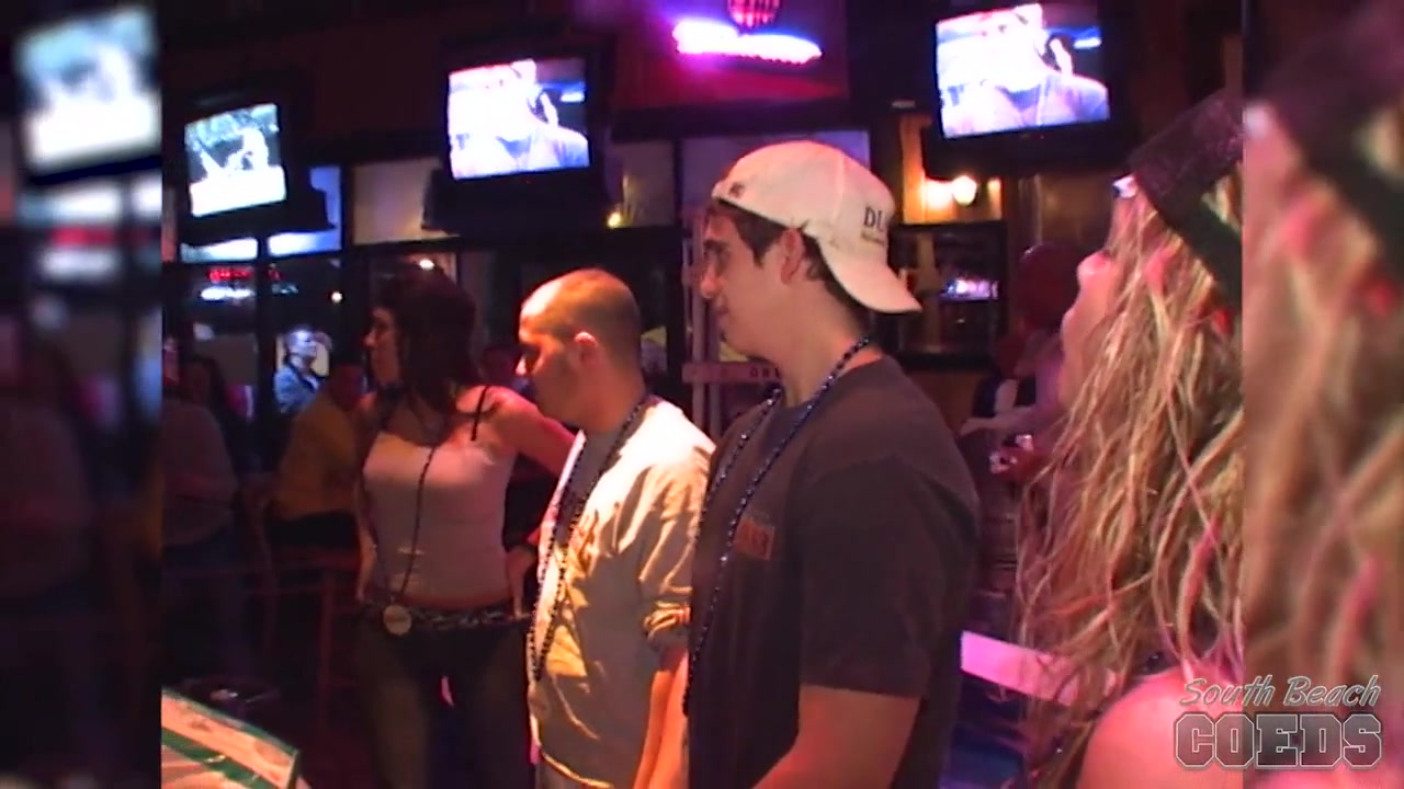 White Trash Bash with Pudding Wrestling Girls - SouthBeachCoeds
