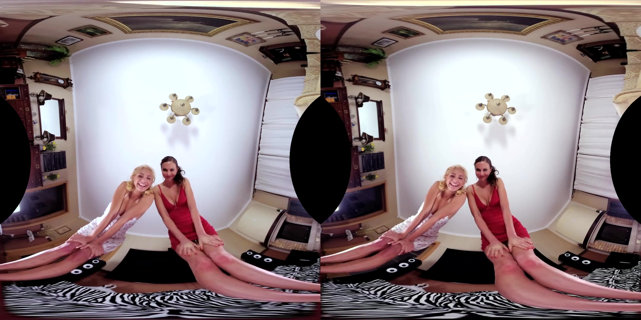 Tina Kay & Veronica Leal in Heavenly Face-Sitting - CzechVRFetish