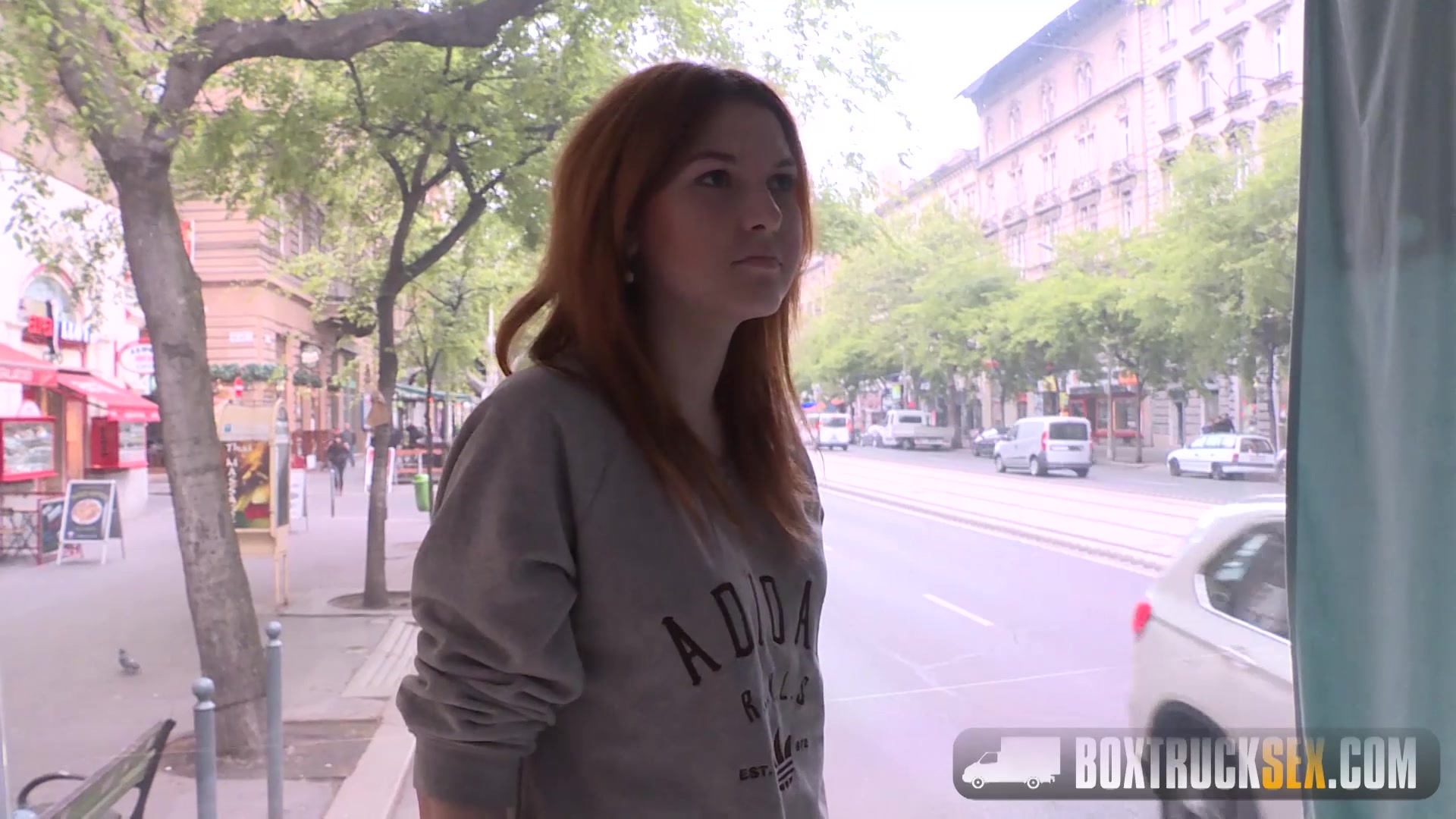 Hot Allegra Agrees to an Erotic Photoshoot in Public