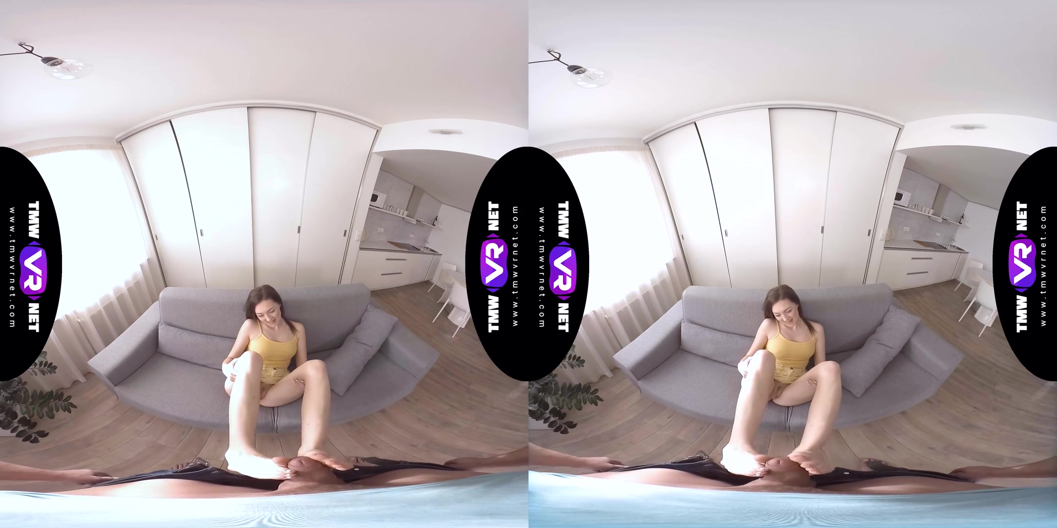 Feet Massage Gives Bright Orgasms - Amateur Babe Lets you Enjoy her Feet Before you Fuck