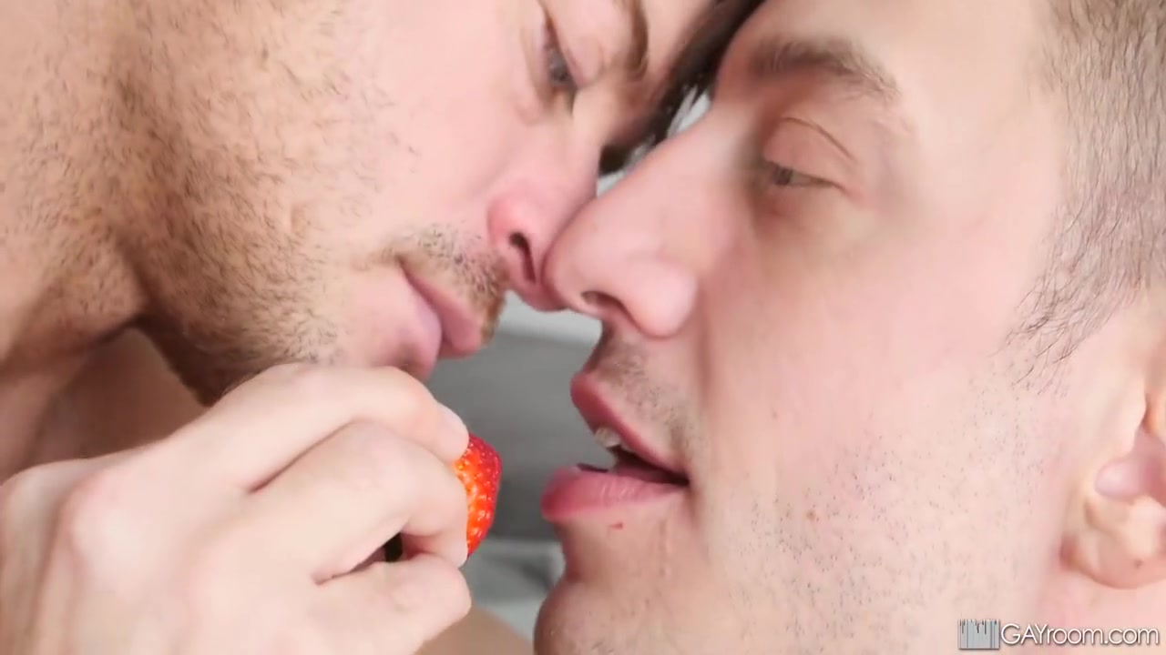 Juicy Delights, Tender Embraces & Smooches With Jack Andy And Bryan Cole