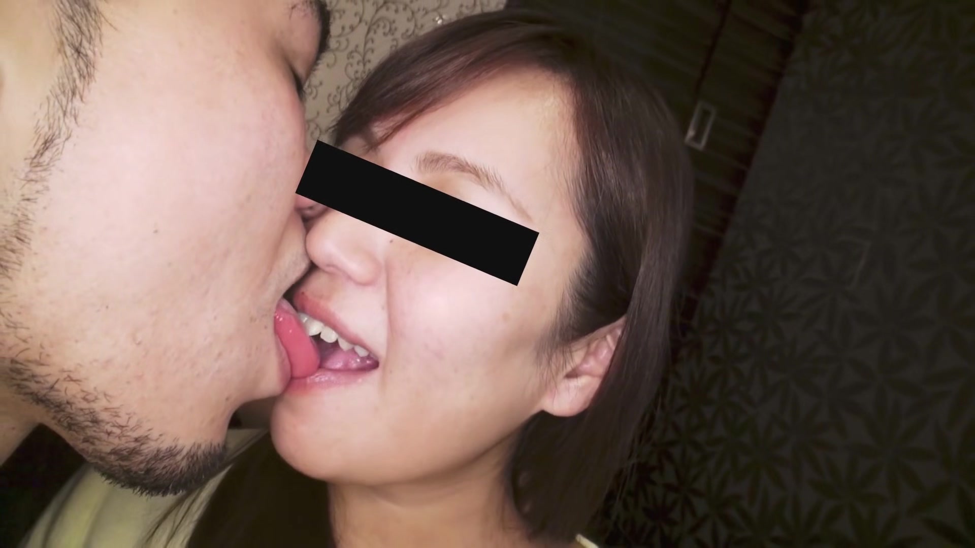 Suzu Motomiya Amateur Beauty With Full Of Sex Appeals For The First Time Try To Keep Looking At Camera - 10musume