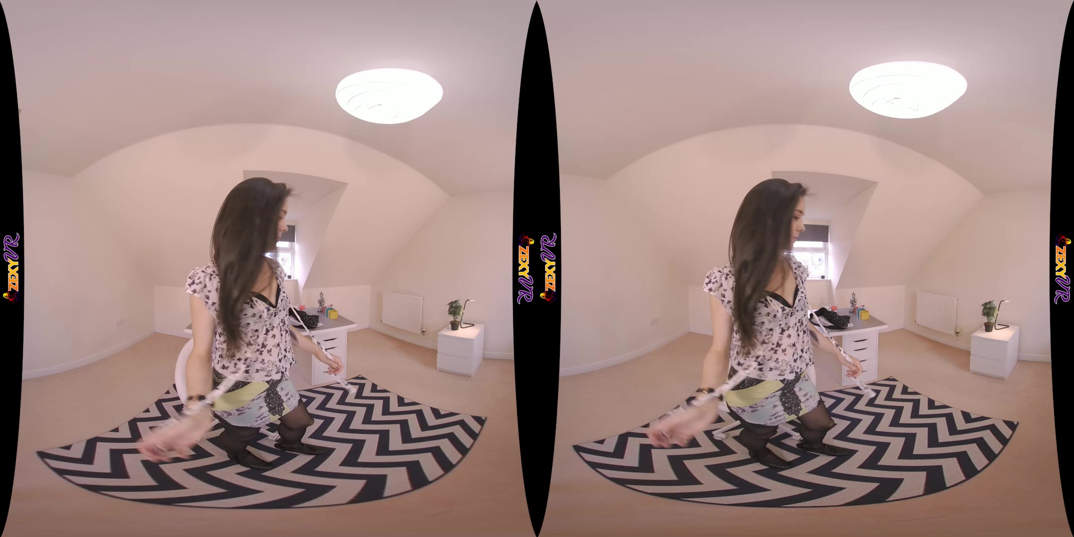 Secretary Secrets featuring Ella Jay - ZexyVR