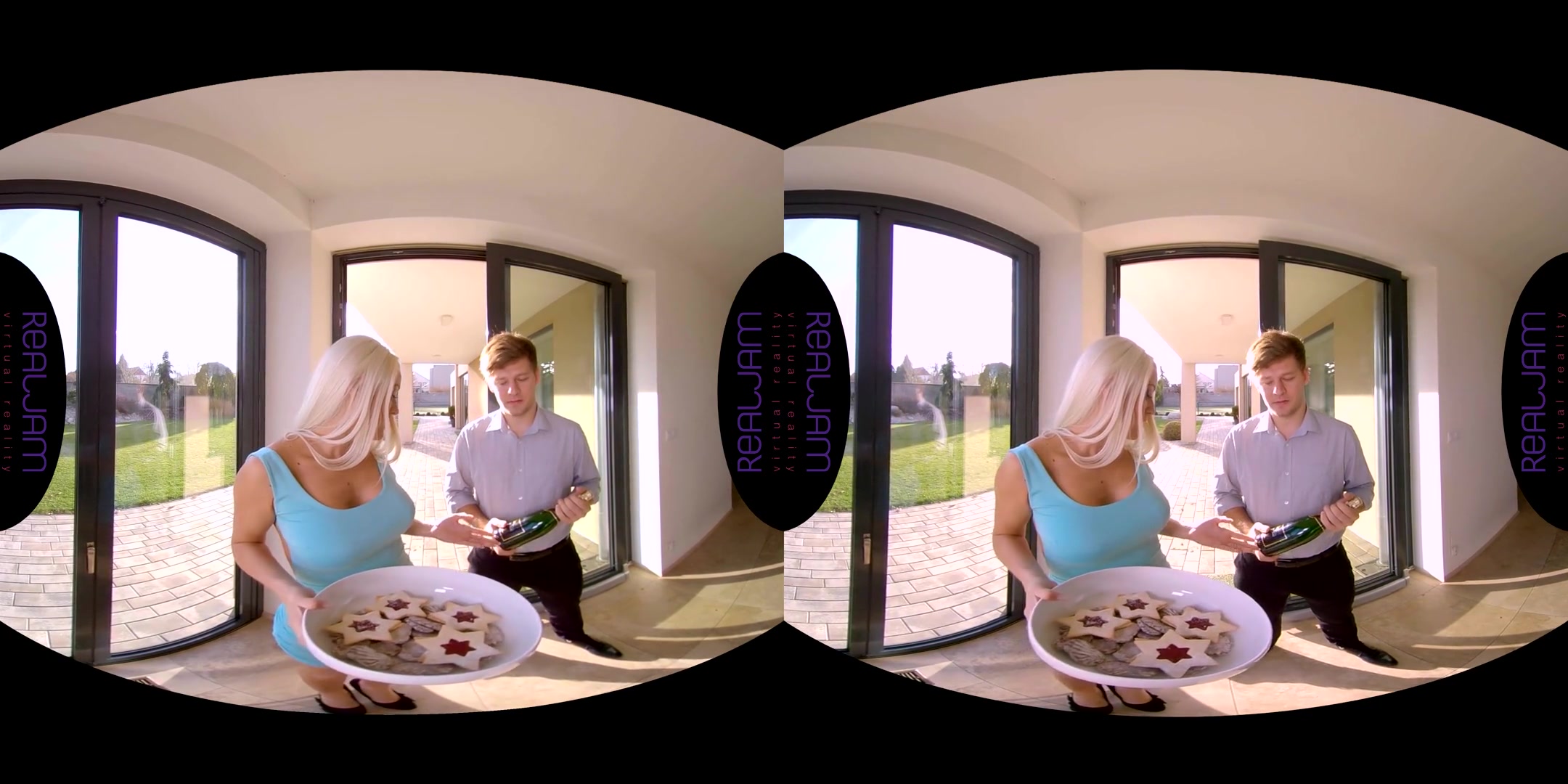 Blanche Bradburry in RealJamSwing - Friendly Neighborhood - RealJamVR