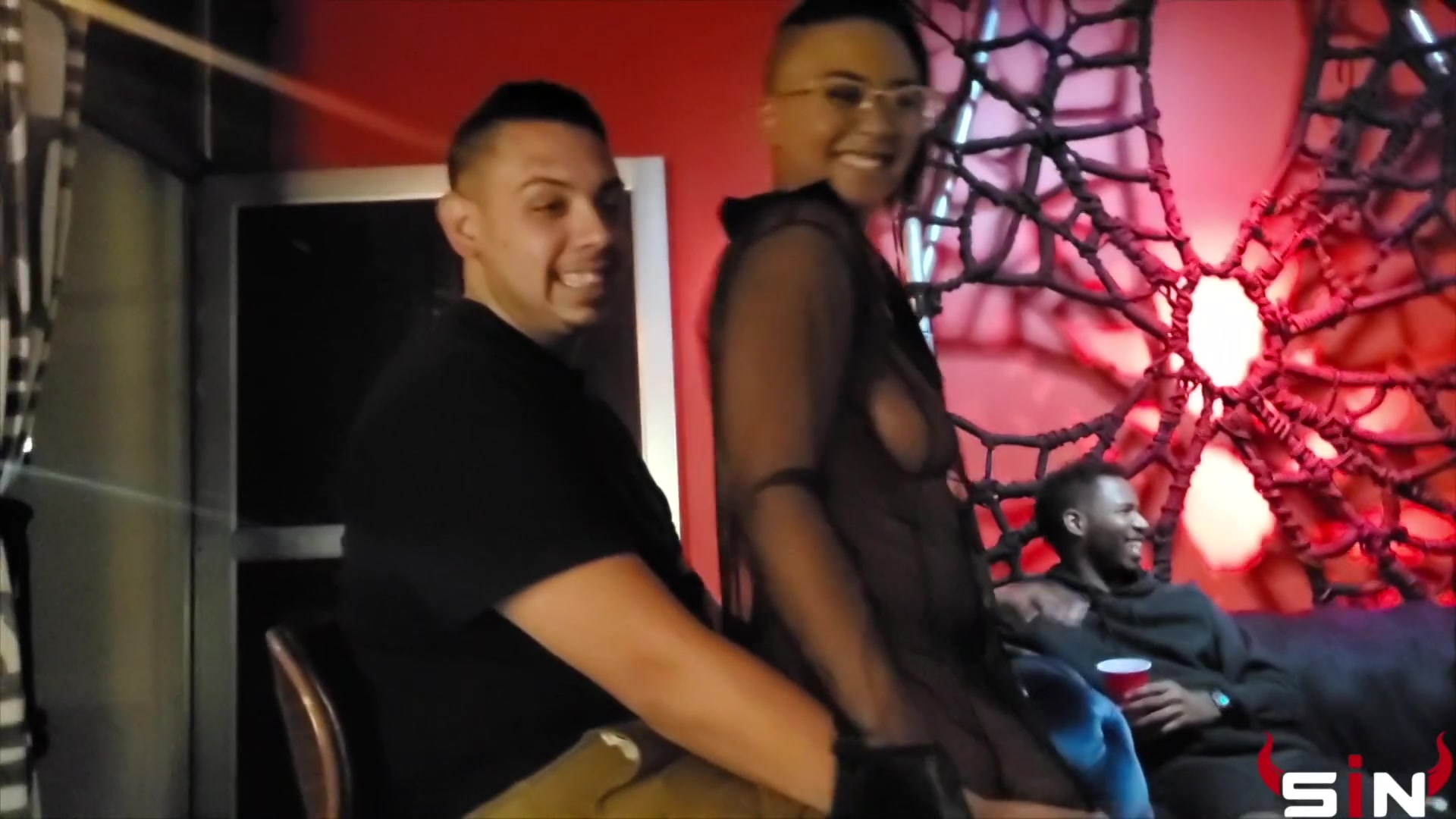 5 Guys - Sex Movies Featuring I Sin