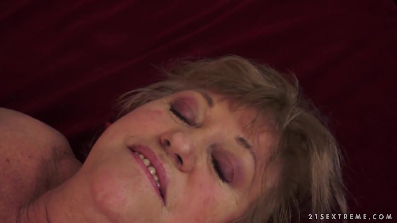 Big old grandma massages her boy toy