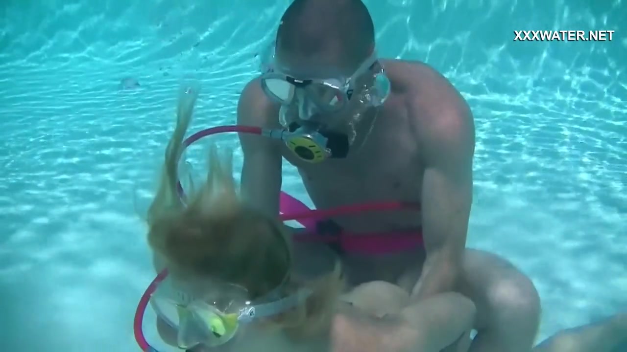 Cum Everywhere In The Pool From Blowjobs Of Cruz