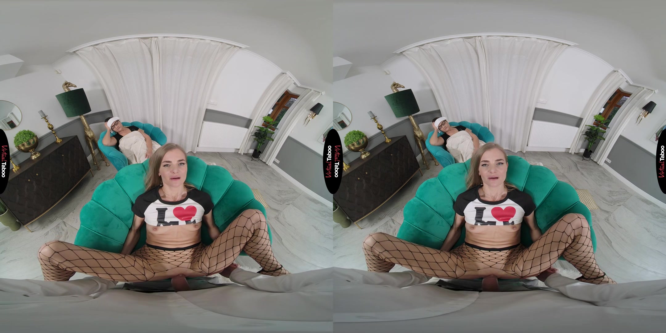 Fibi Euro VR Porn: Fake Doctor With A Real Big Cock - VirtualTaboo