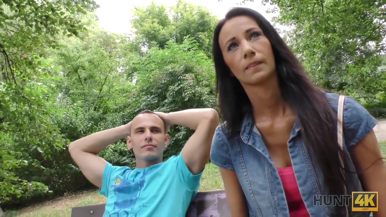HUNT4K. Pleased cuckold watches girlfriend's outdoor sex with guy