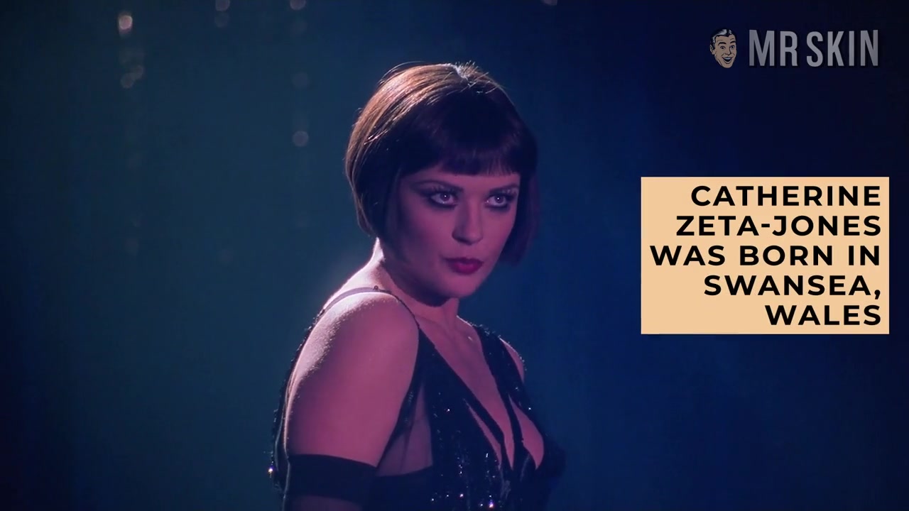 Battle of the Babes: Rachel Weisz vs. Catherine Zeta-Jones - Mr.Skin