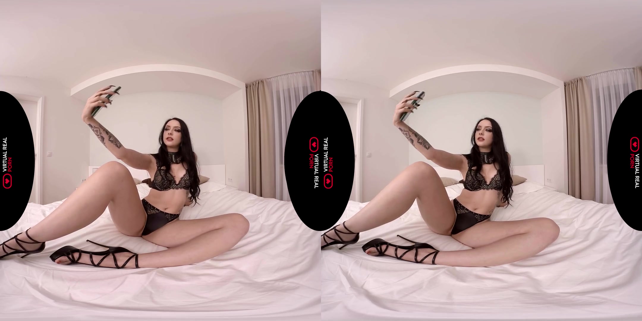 Alessa Savage in Savage Girl - VirtualRealPorn