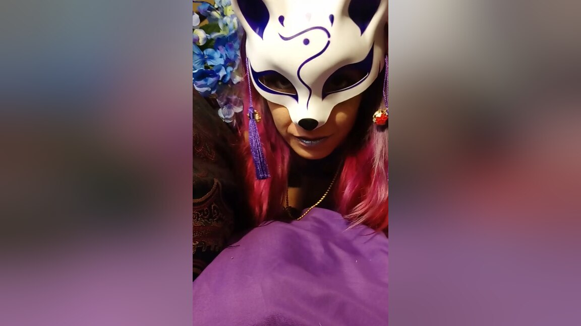 Masked Fishnet Bodysuit Fox Girl Vibes Her Clit And Cums Hard - Ladythetramp