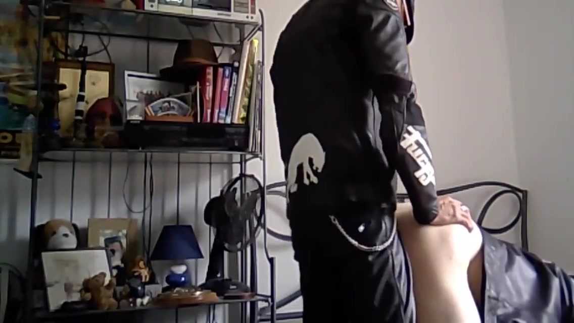 Devil In Leather 17 Min