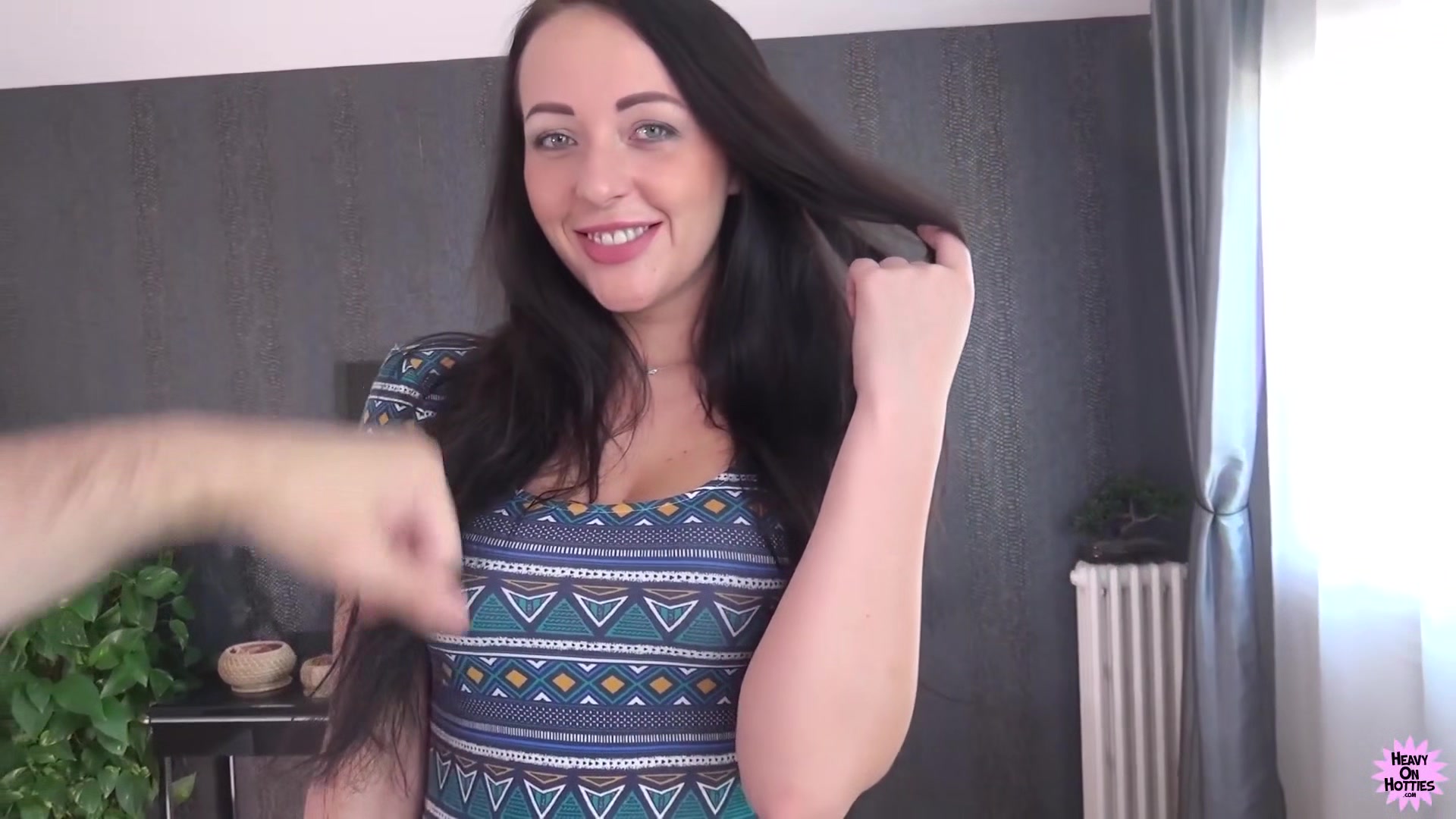 Huge Slut With Carolina Vogue - HeavyOnHotties