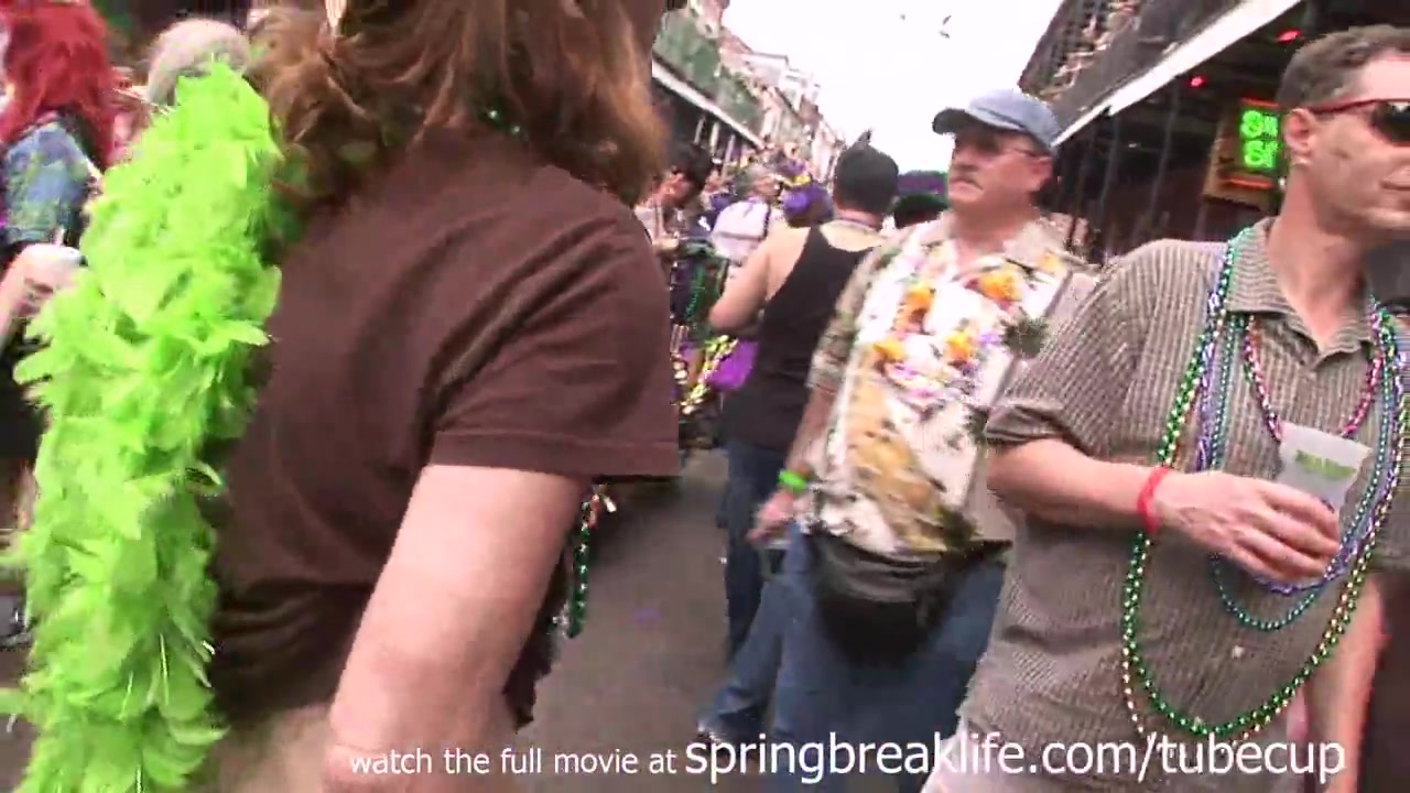 SpringBreakLife Video: Mardi Gras Daytime