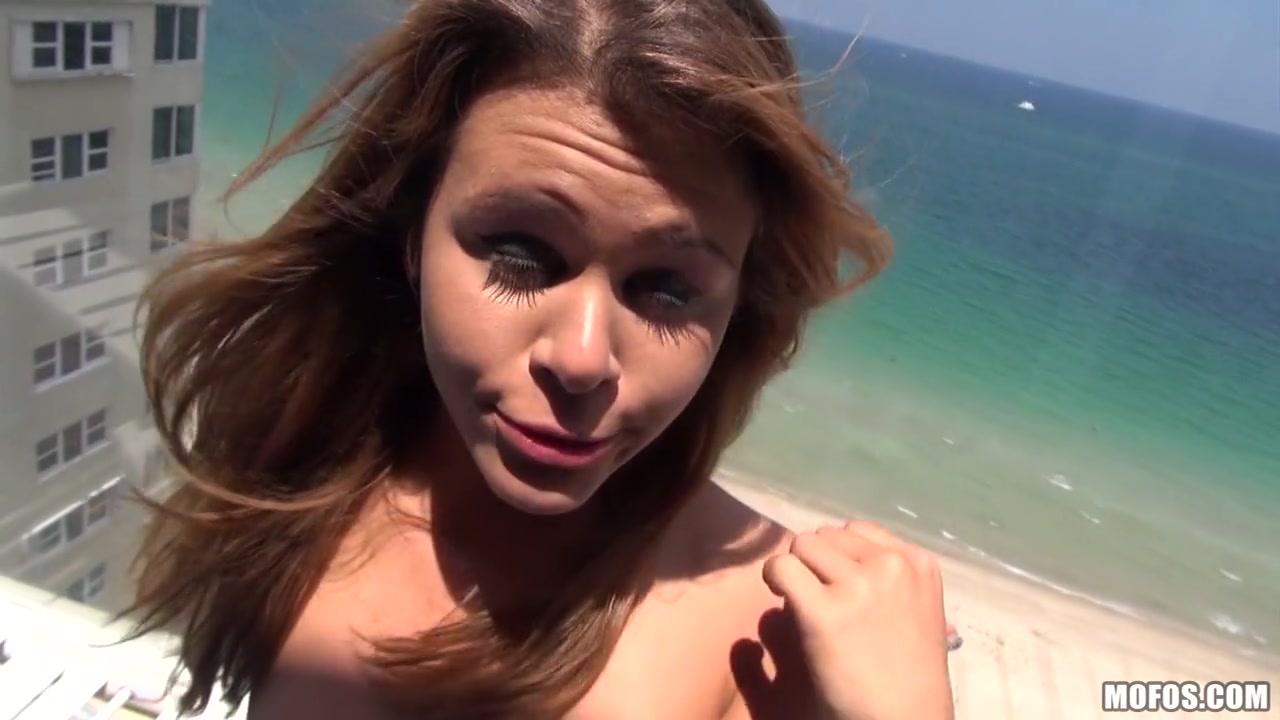 Elizabeth Bentley - My Idle Little Chica