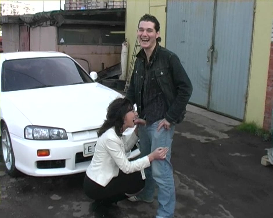Luda in reality sex scene with a gal fucking on a car roof