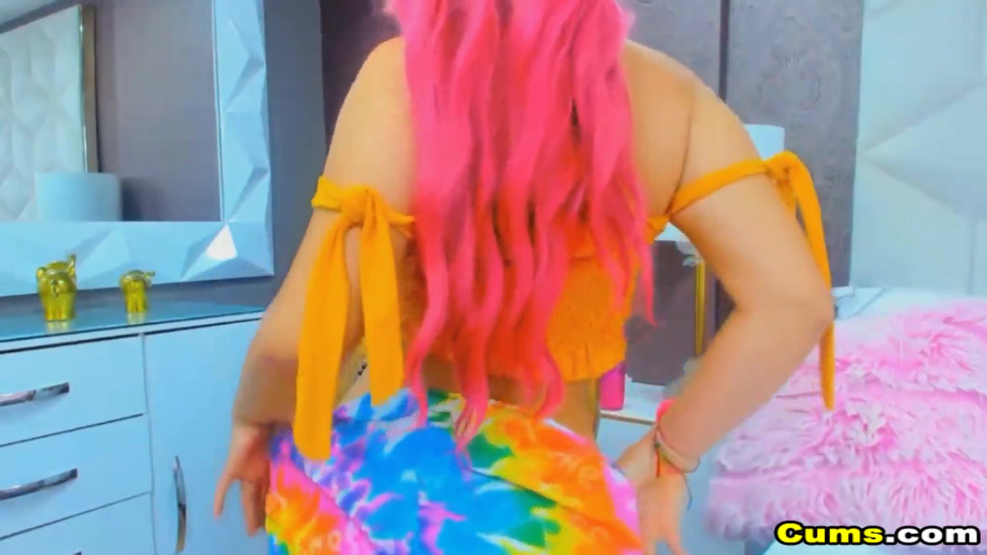 Cute Babe Sucking Her Big Toy