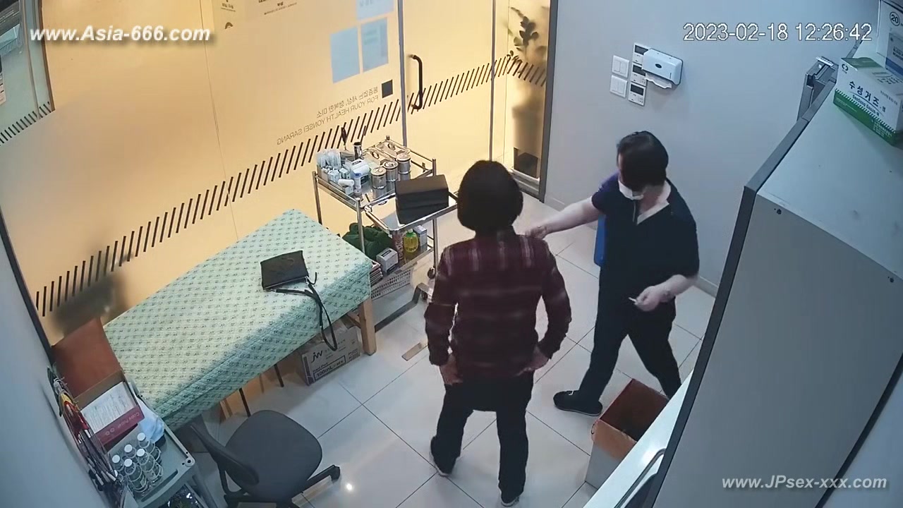 Peeping Hospital patient.28