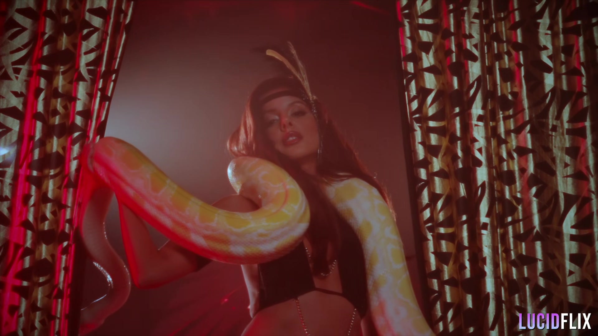 LUCIDFLIX After dark with Vanna Bardot