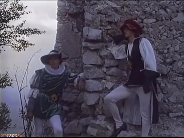 Knabenluste In Ruinen