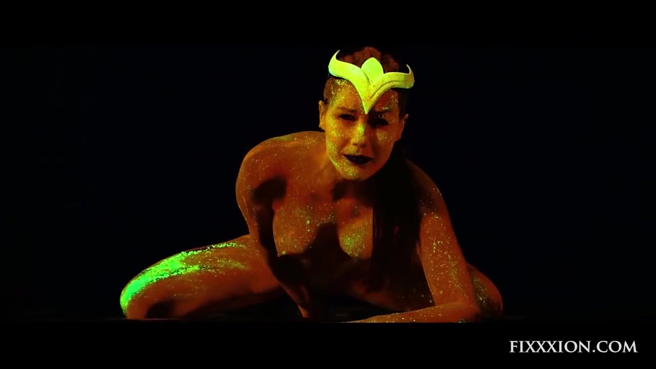 Translucid Goddess - Fixxxion