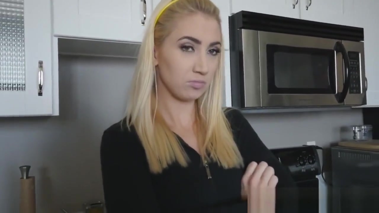 Stepsister sucks for cum