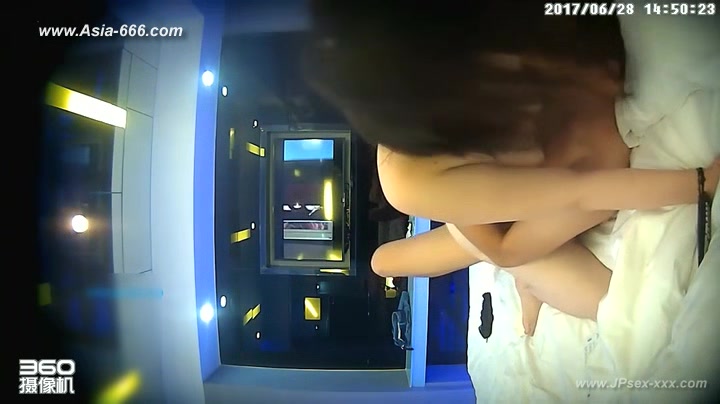 Hackers use the camera to remote monitoring of a lover's home life.145