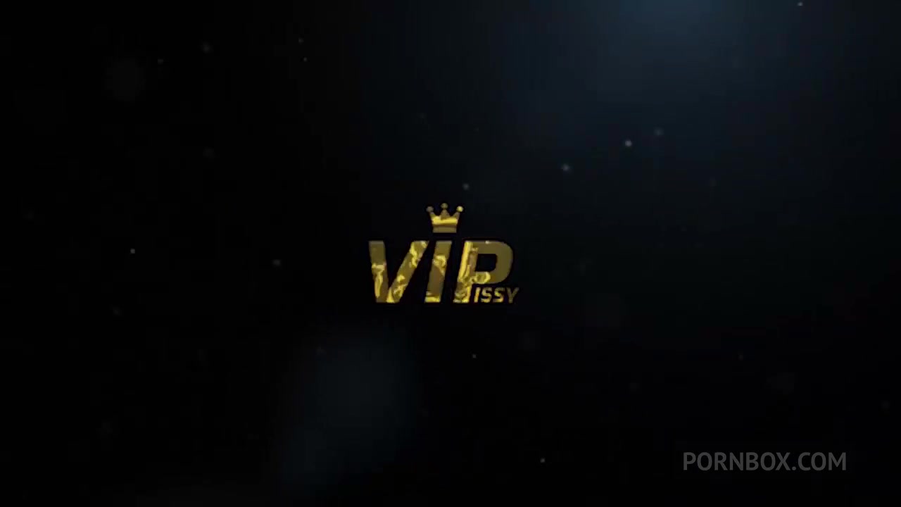 Blondes Pissing In Bed with Puppy,Sophia Grace by VIPissy - PissVids