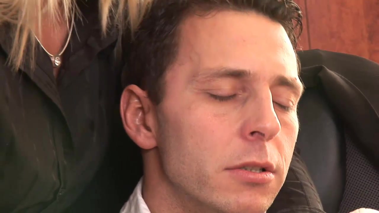 Paradise-Films Video: Anal In The Office