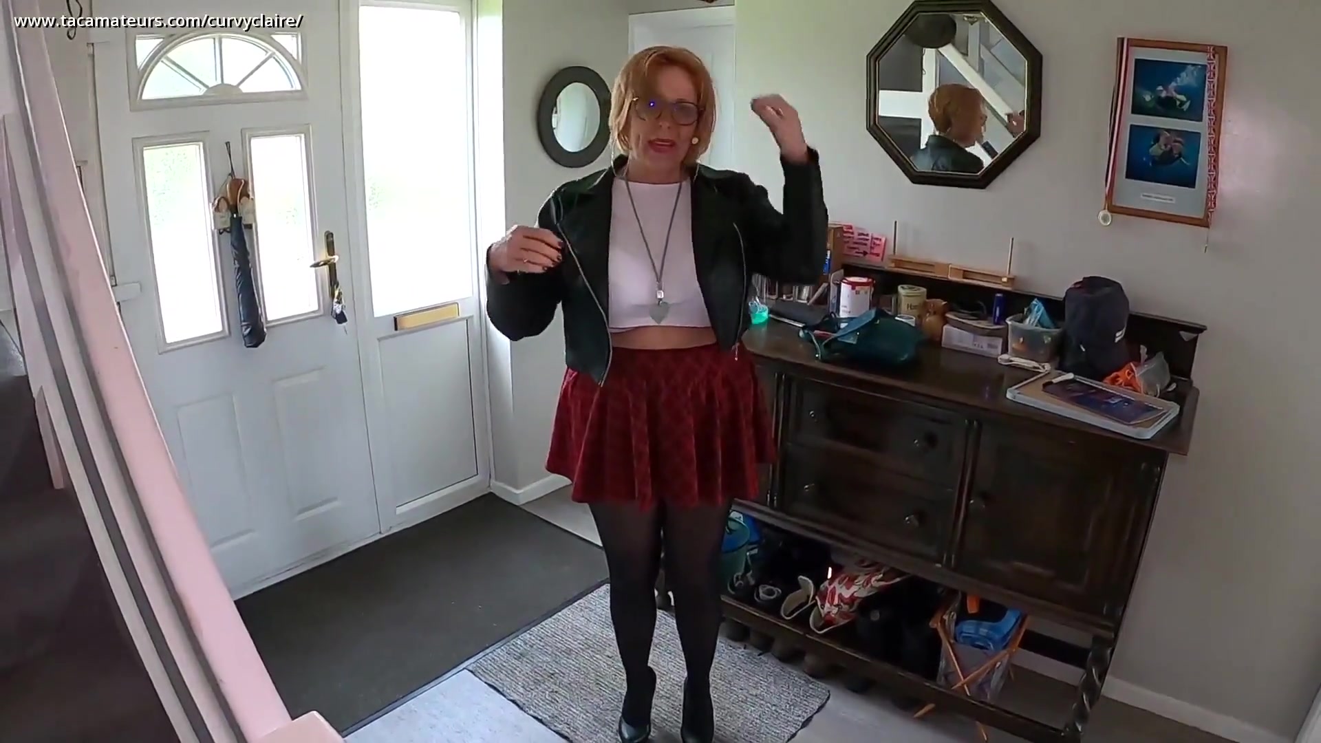 Shopping Horn Pt1 - CurvyClaire