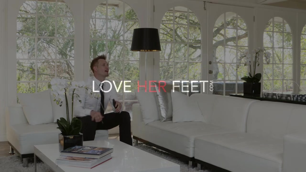 Babysitter Charity Crawford's Sexy Feet