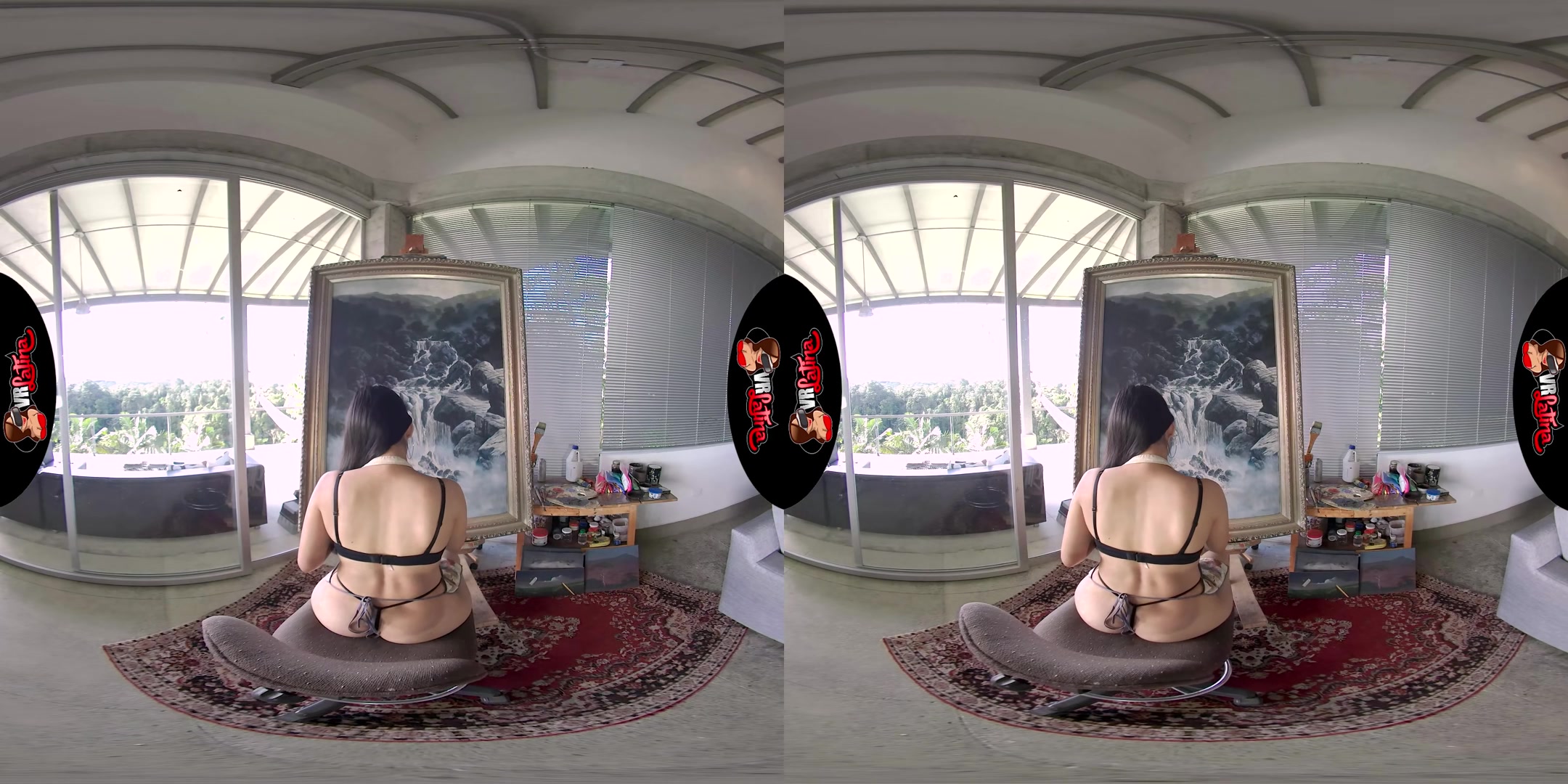 Pretty Artistic - VRLatina